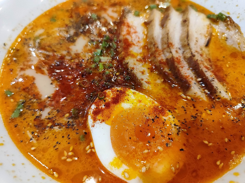 ラーメンくろだの赤ラーメン